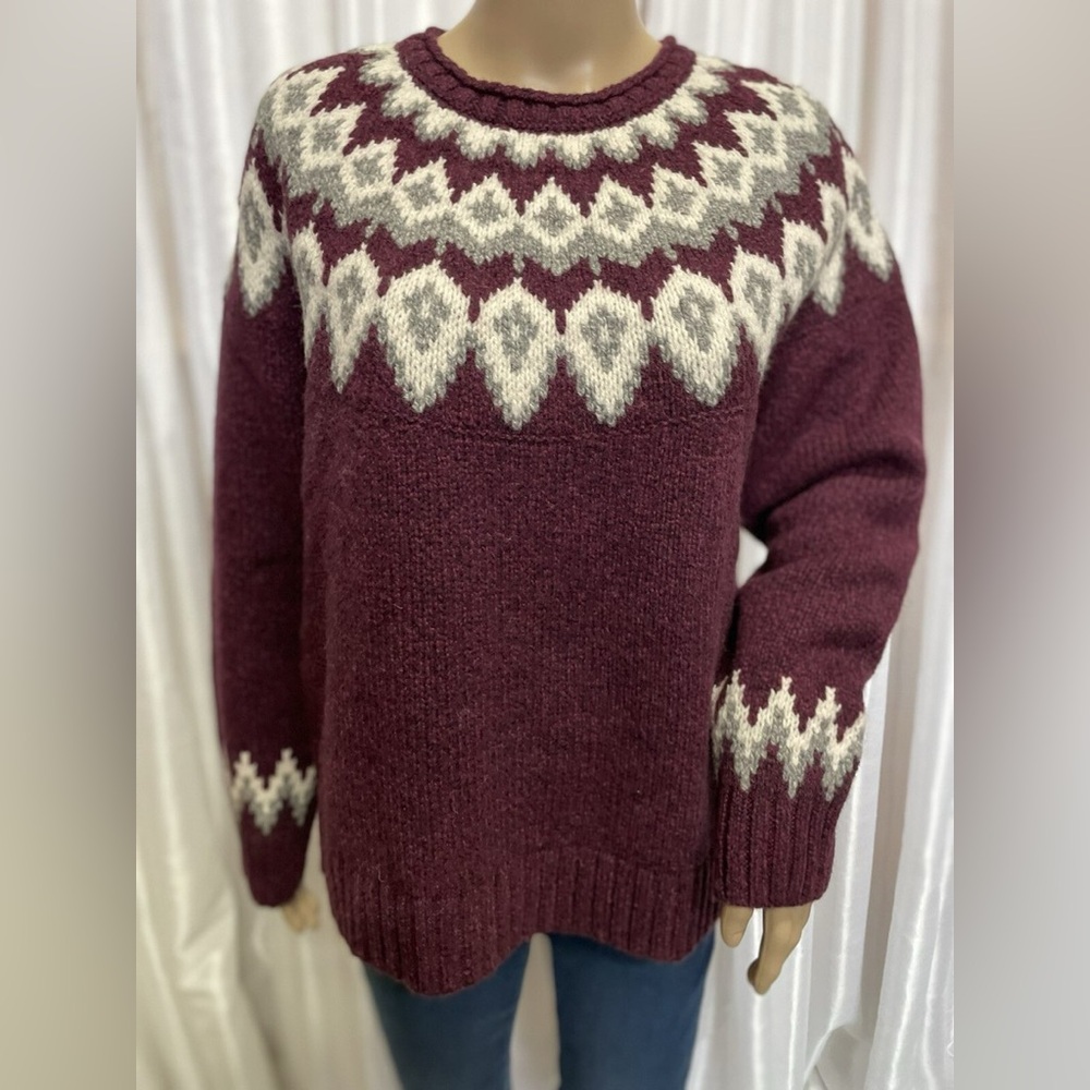 LL Bean wool knit sweater size M